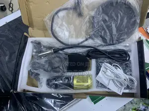 Professional Condenser Microphone V8 Soundcard