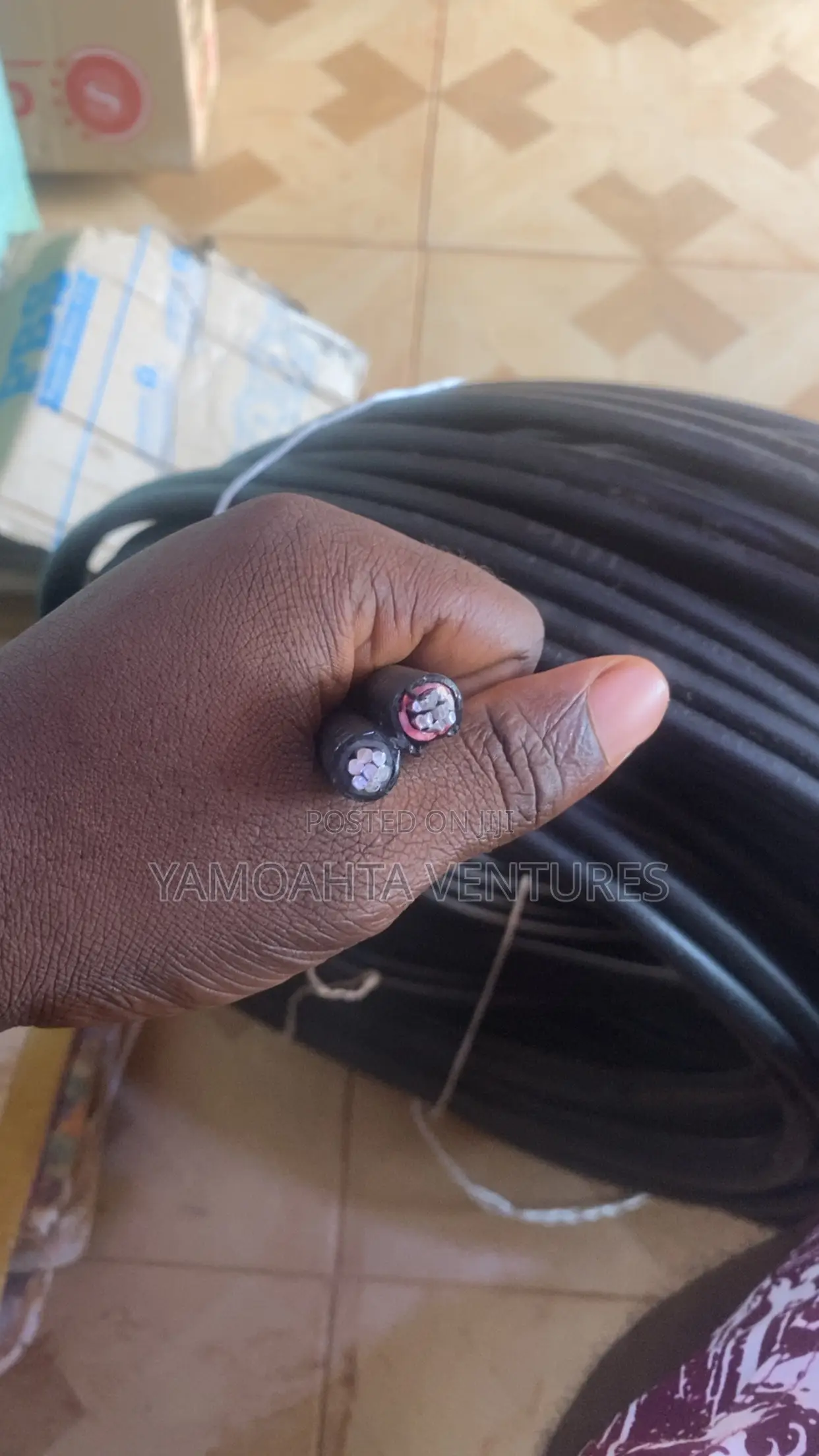25mm Service Cable 20 Per Yard