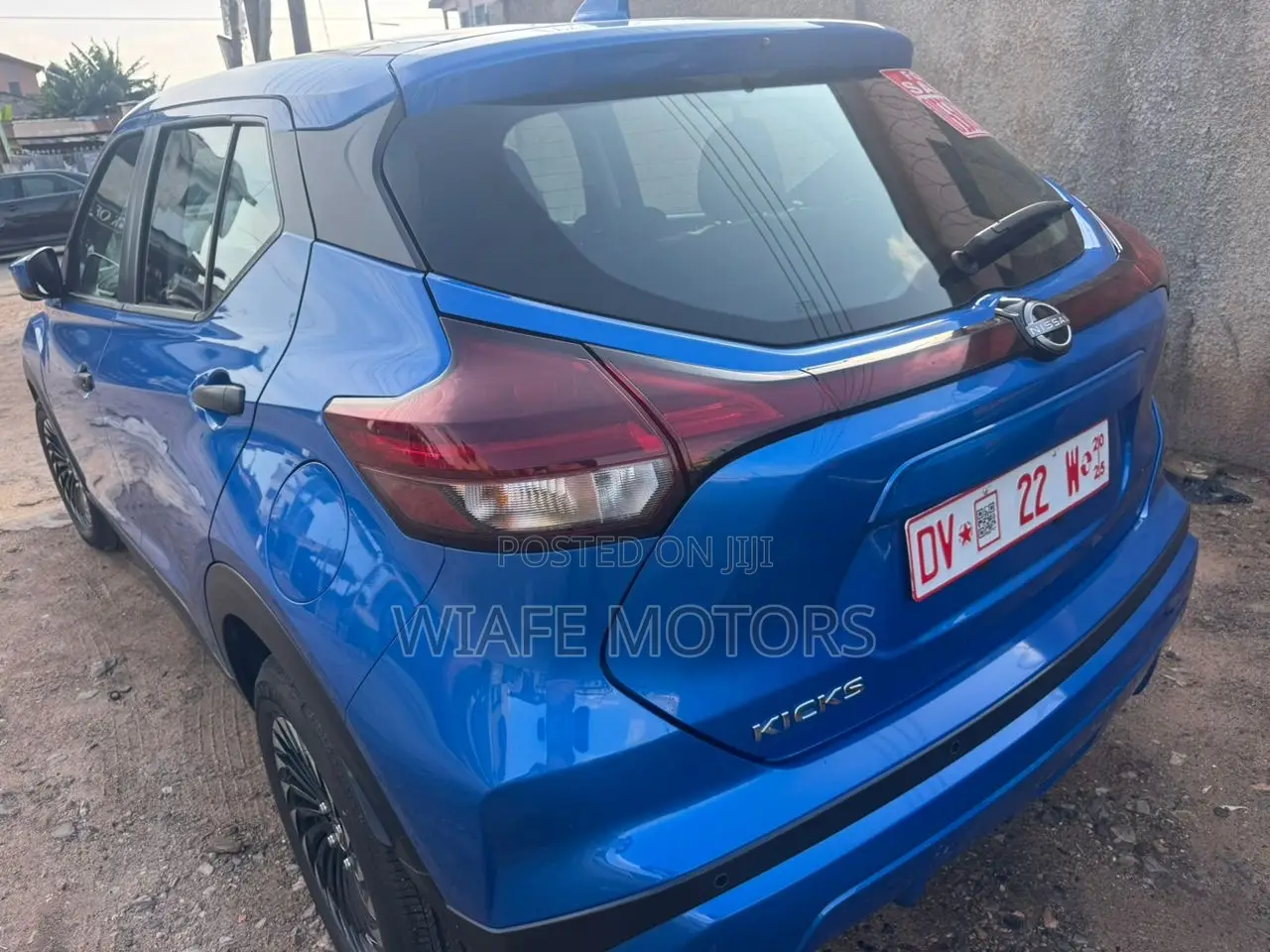 Nissan Kicks SV 2024 Blue