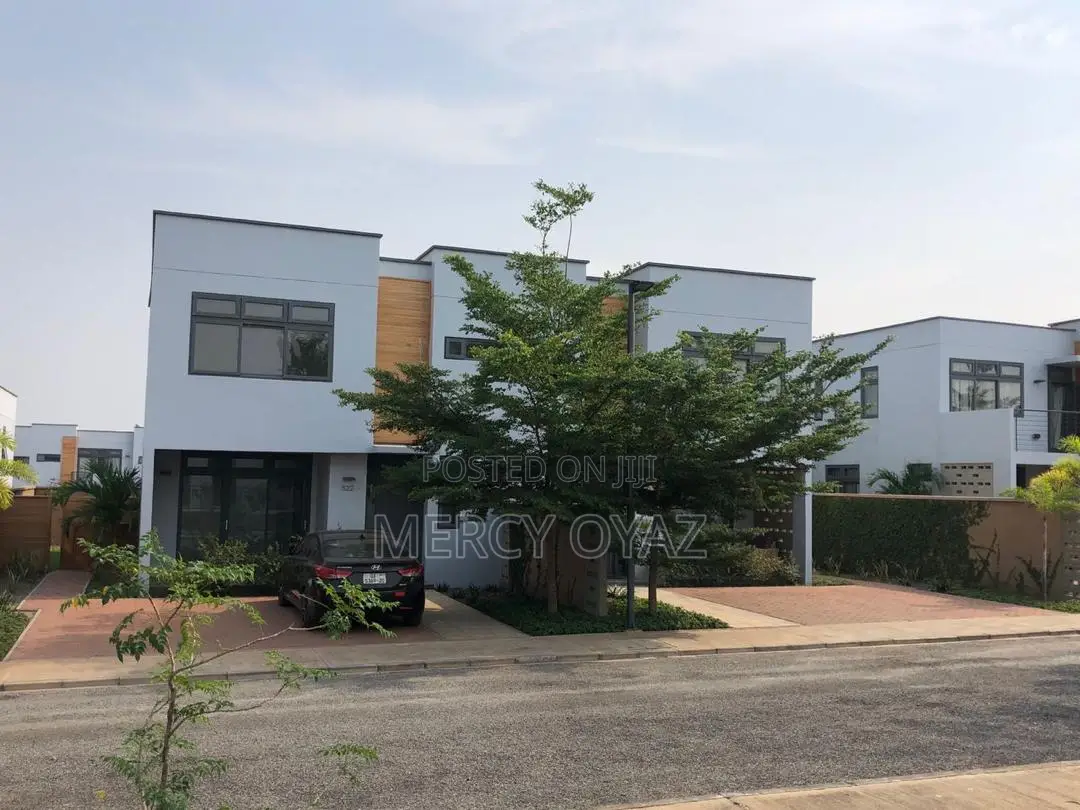 3bdrm Apartment in Oyarifa Park for sale