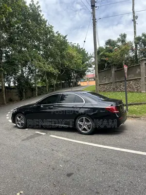 Mercedes-Benz E300 2018 Black
