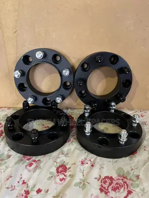 Toyota 70s, Tundra, Land Cruiser 5 Holes 1.5” Wheel Spacers