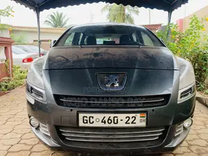 Peugeot 5008 1.6 VTi MT Active 2013 Gray