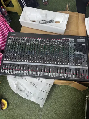 Yamaha Mgp32x 32channel Mixing Console