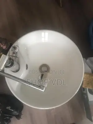 Pedicure Mount and Basin