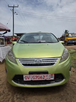 Ford Fiesta SEL 2011 Green