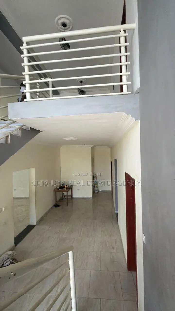 Furnished 5bdrm Duplex in Kasoa Tuba, Toll Booth for rent