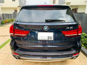 BMW X5 xDrive35i AWD (3.0L 6cyl 8A) 2017 Blue