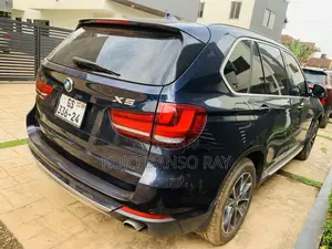 BMW X5 xDrive35i AWD (3.0L 6cyl 8A) 2017 Blue