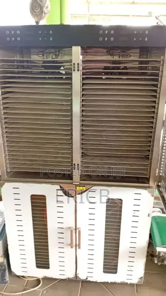Dehydrator 96 Trays 4 Chamber