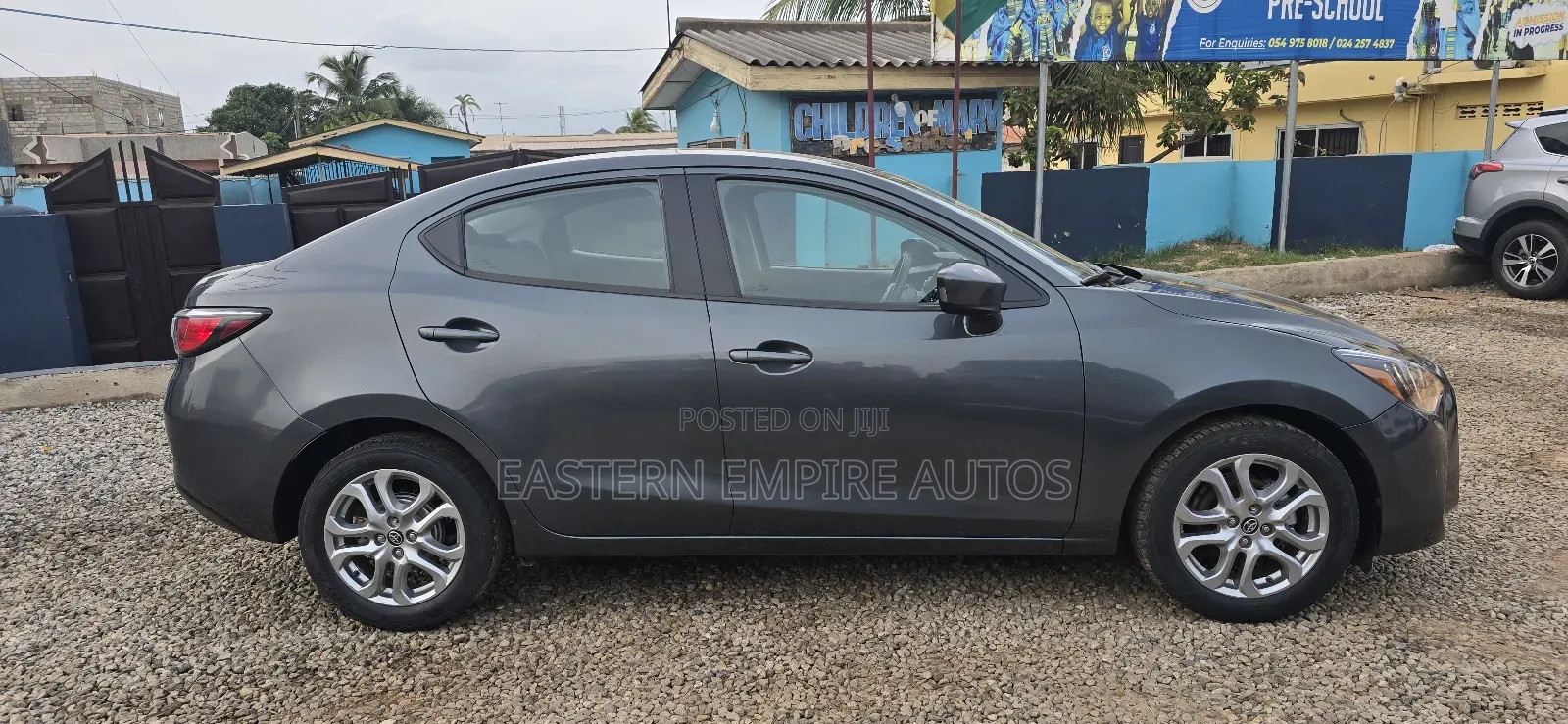 Toyota Yaris iA 1.5 FWD 2017 Gray