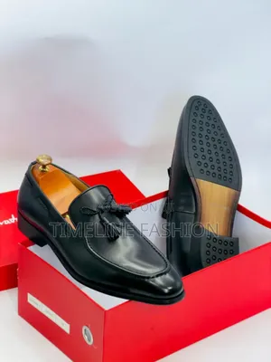 Salvatore Ferragamo Executive Men's Black Leather Ring My Bell Shoes