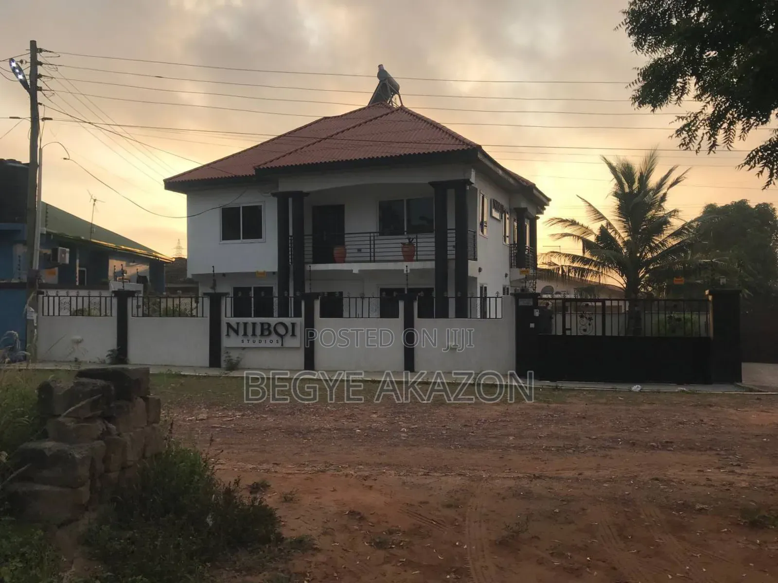3bdrm House in Begye, Kwabenya for sale
