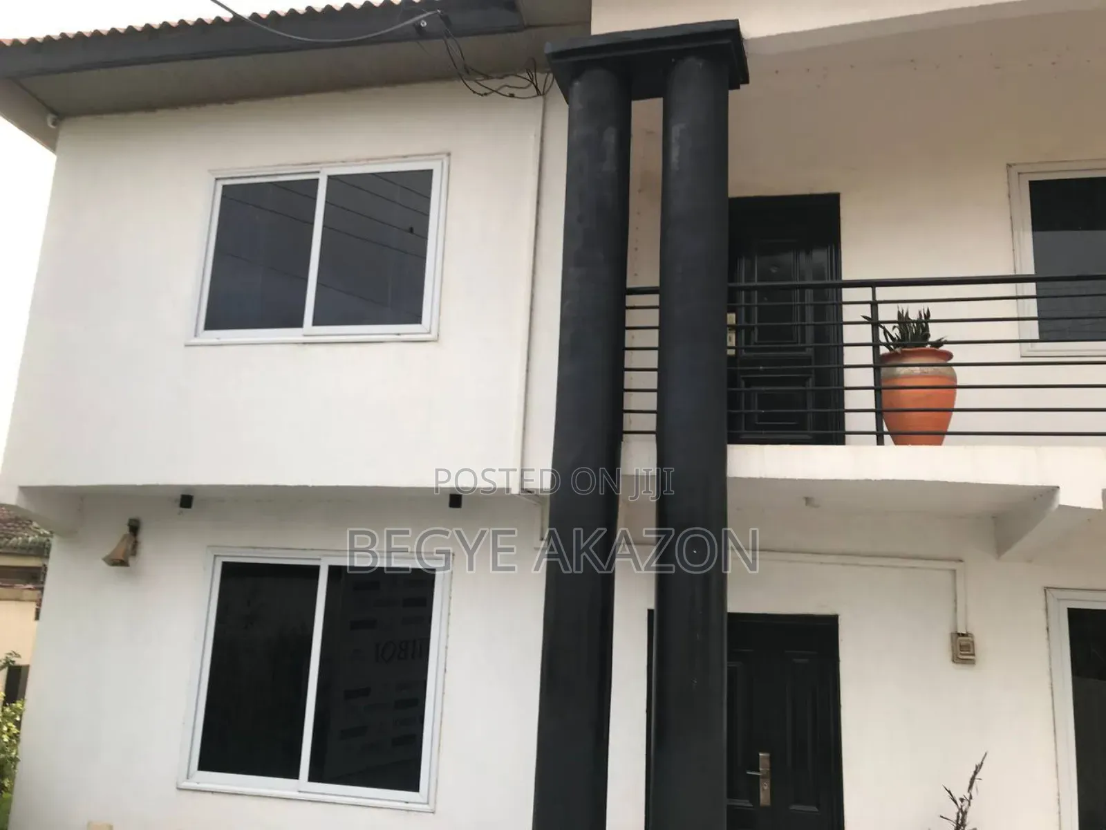 3bdrm House in Begye, Kwabenya for sale