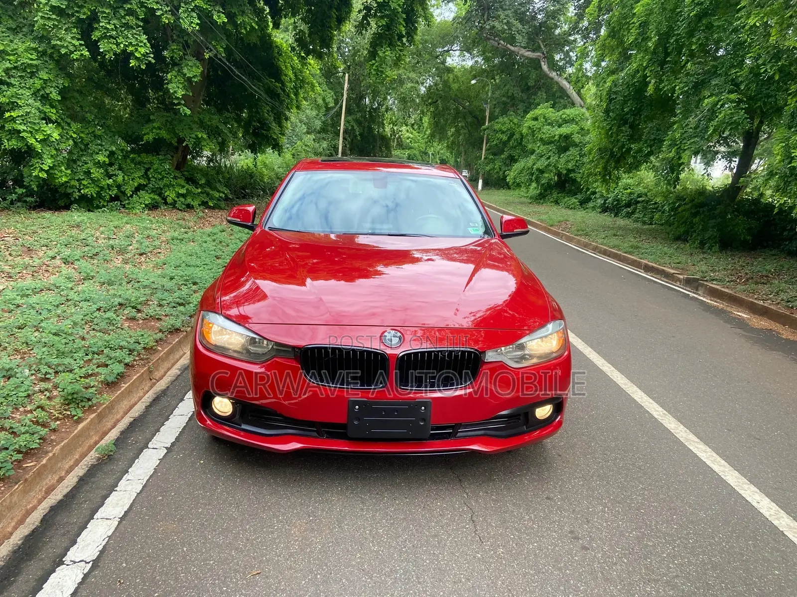 BMW 320i Sedan RWD 2017 Red