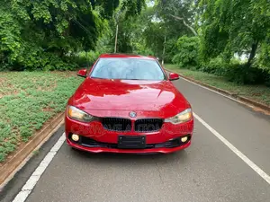 BMW 320i Sedan RWD 2017 Red