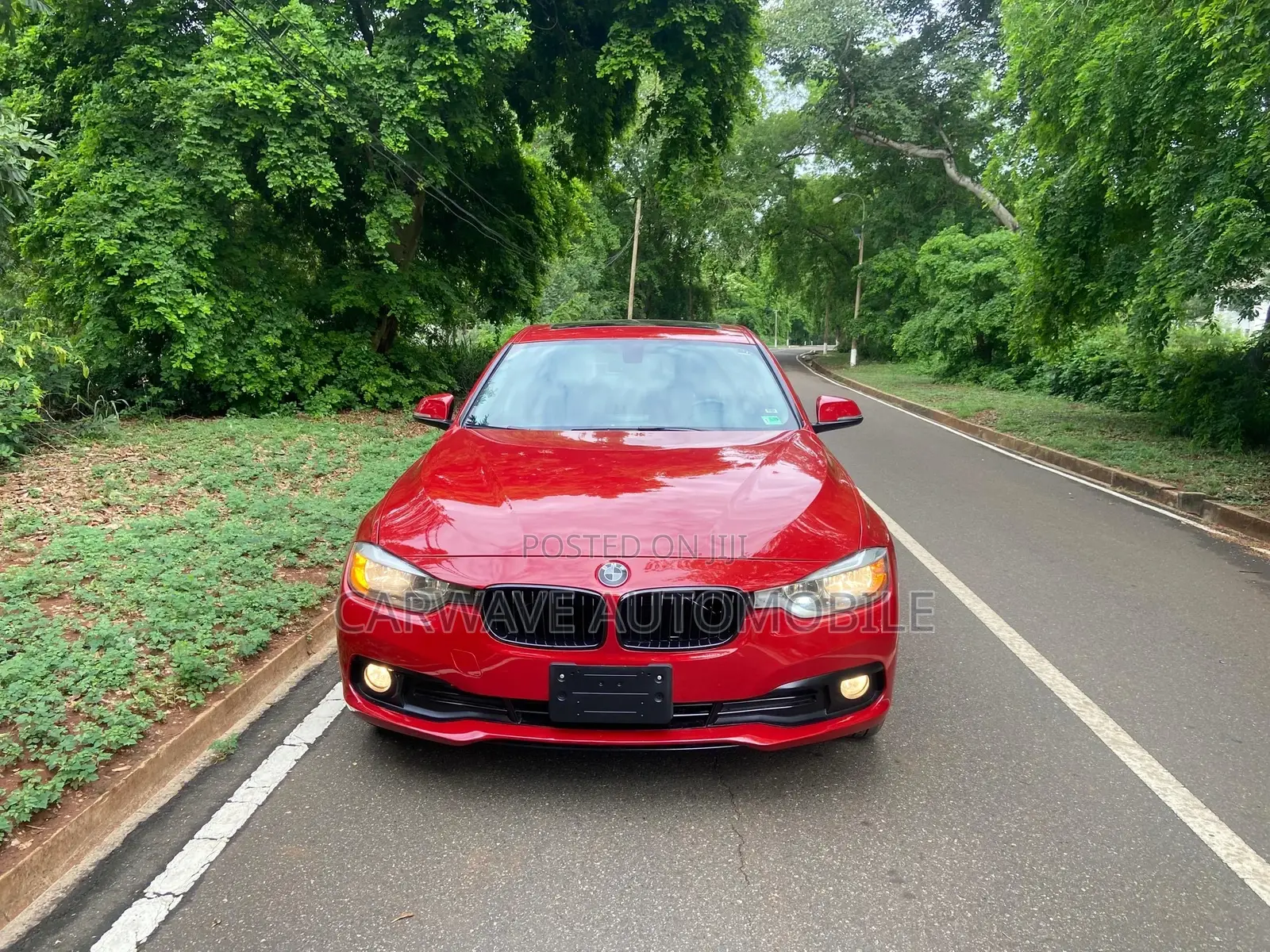 BMW 320i Sedan RWD 2017 Red