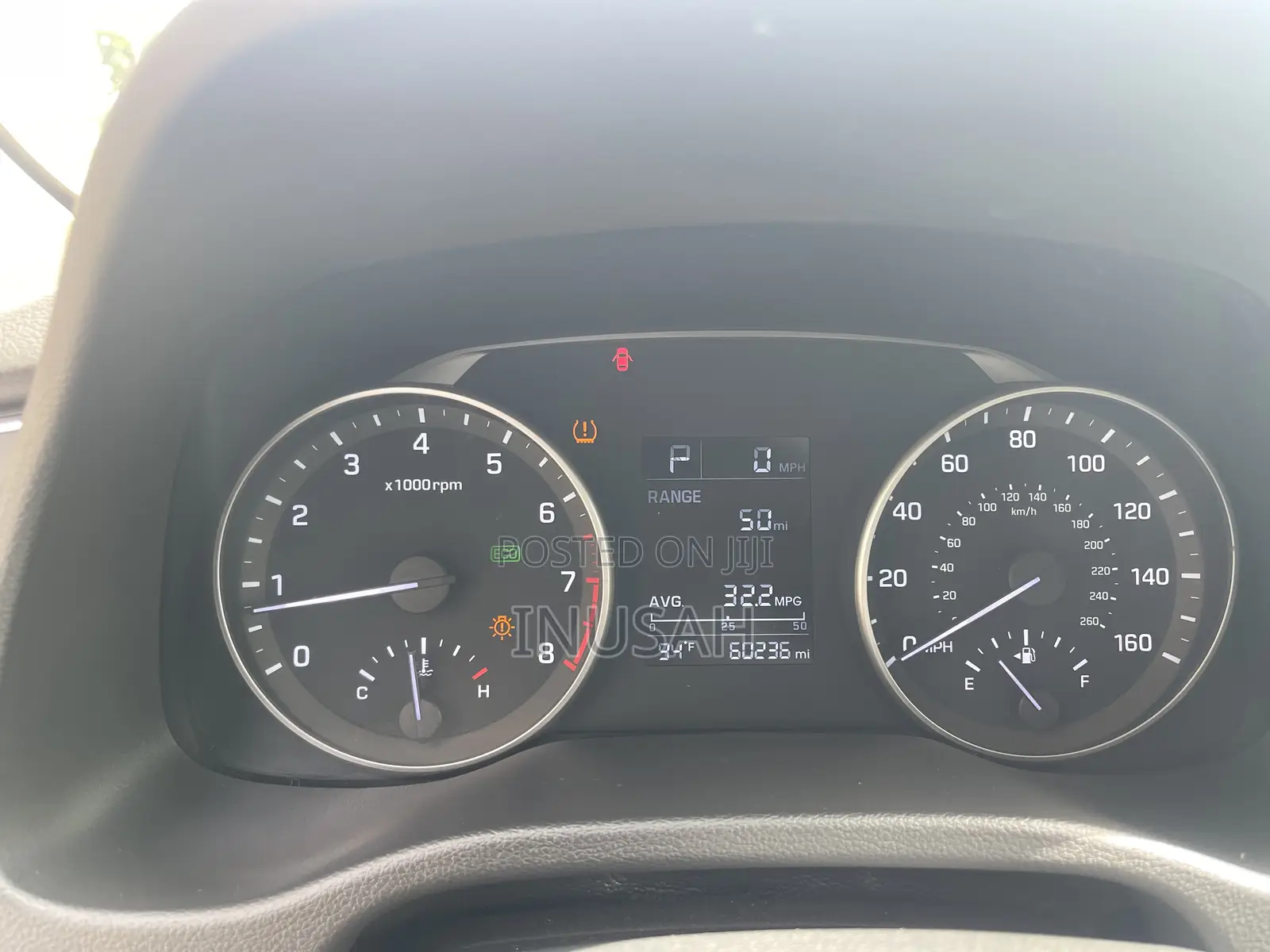 Hyundai Elantra SE Sedan FWD (2.0L 4cyl 6M) 2017 Red