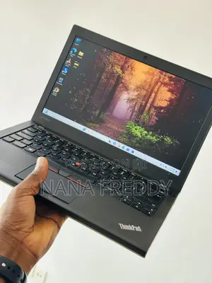 Laptop Lenovo ThinkPad X260 8GB Intel Core i3 HDD 500GB