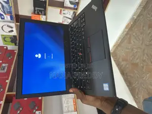 Laptop Lenovo ThinkPad X260 8GB Intel Core i3 HDD 500GB