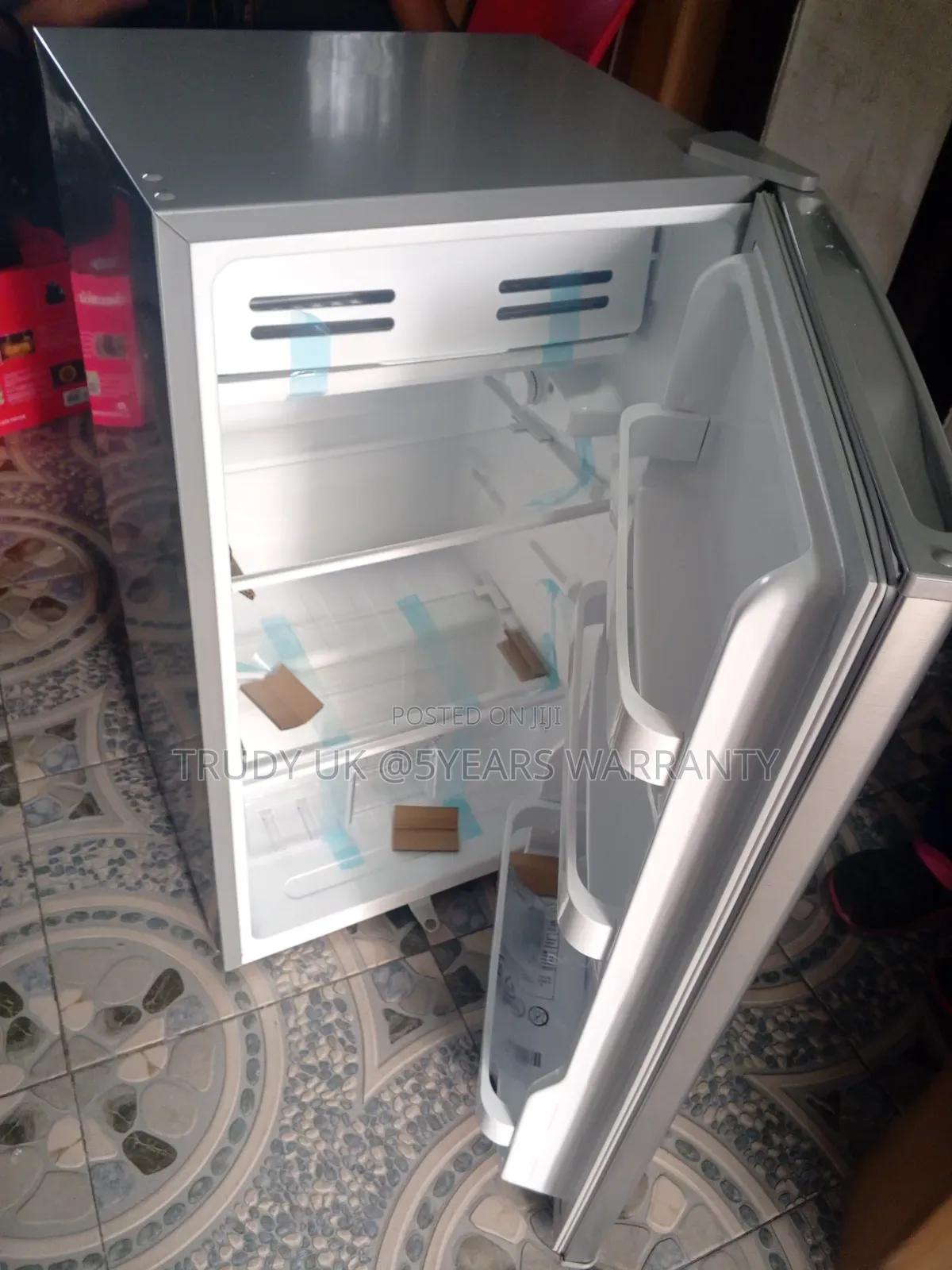 Sigma Space Saver 93 Liters Table Top Fridge