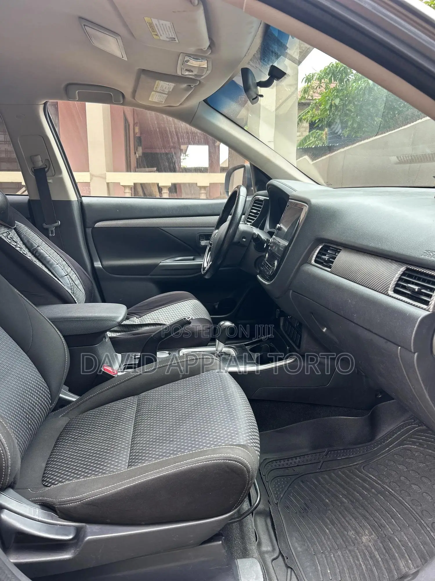 Mitsubishi Outlander SE FWD 2017 Silver