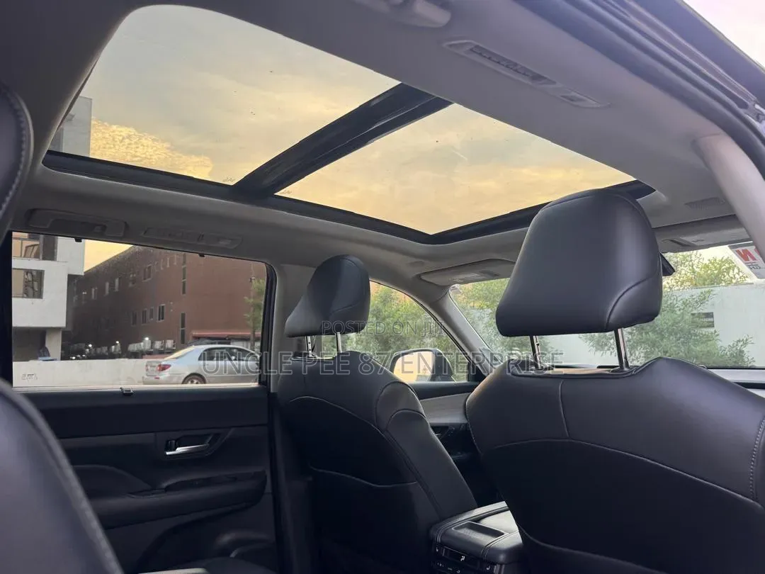 Toyota Highlander Platinum AWD 2024 Black