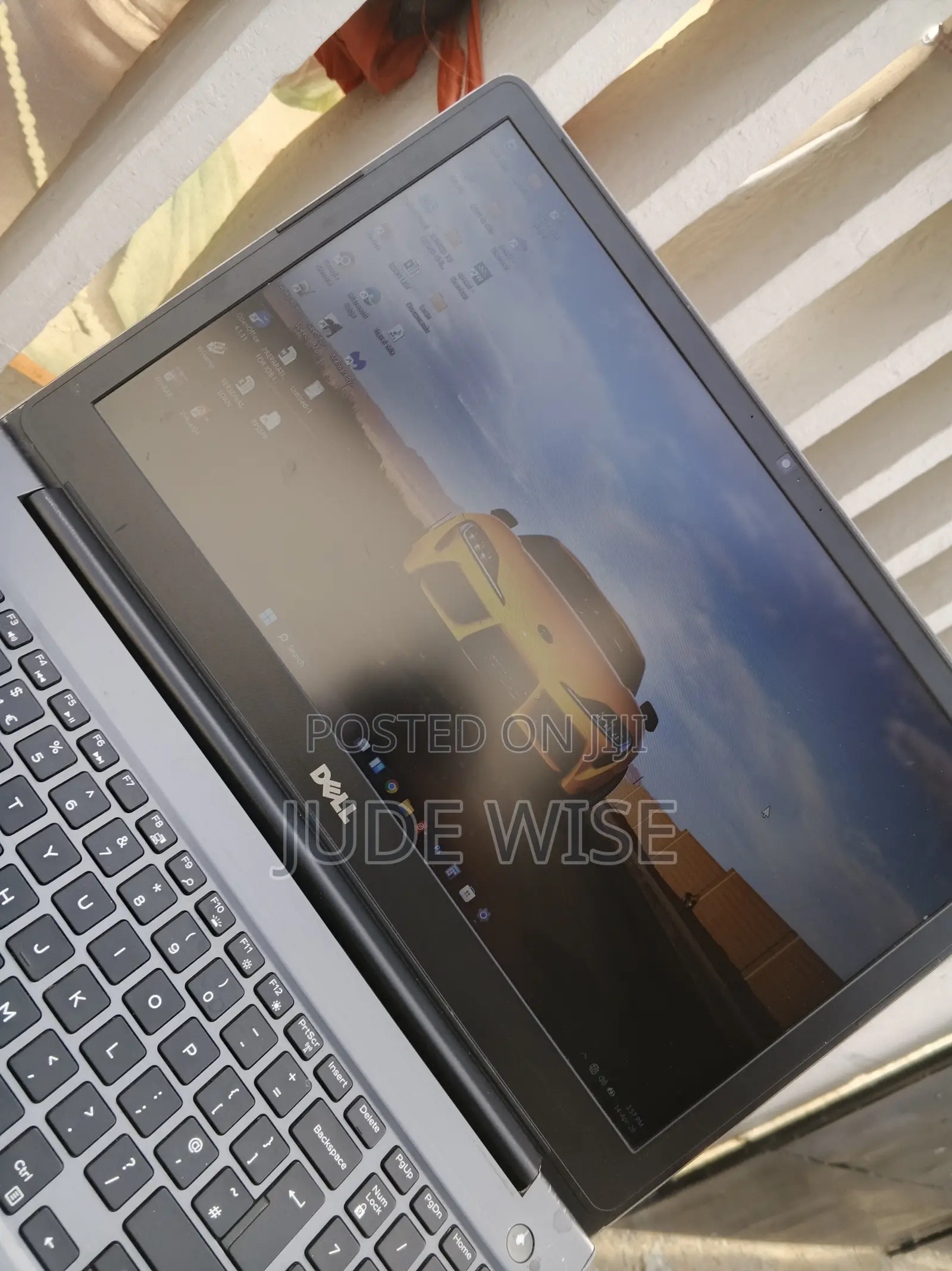 Laptop Dell Vostro 15 5000 8GB Intel Core i5 SSD 256GB