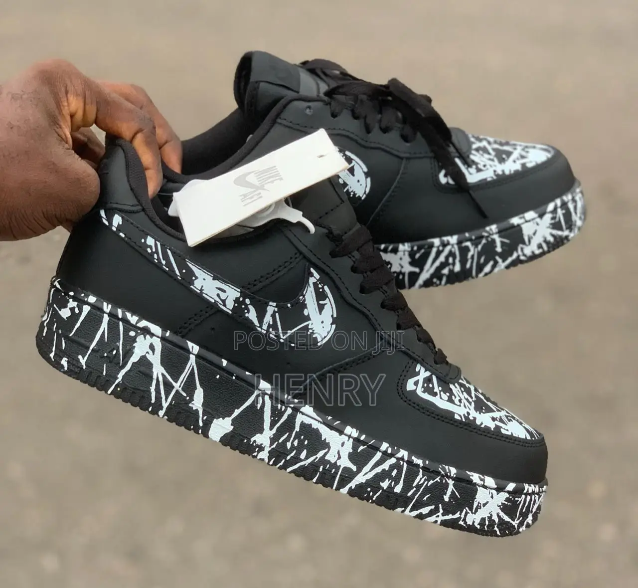 Air Force 1: Original Icon Legendary Since '82, Street Royalty Forever