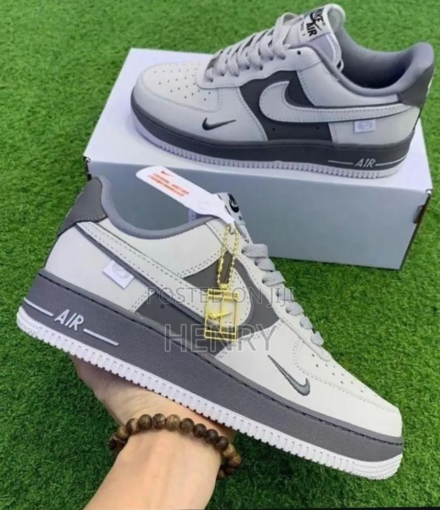 Air Force 1: Original Icon Legendary Since '82, Street Royalty Forever