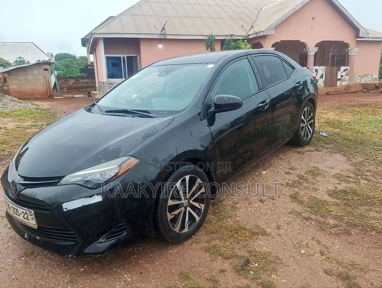 Toyota Corolla LE ECO 4dr Sedan (1.8L 4cyl CVT) 2017 Black