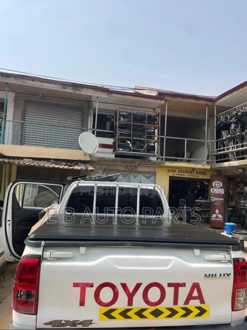 Hilux Bucket Cover