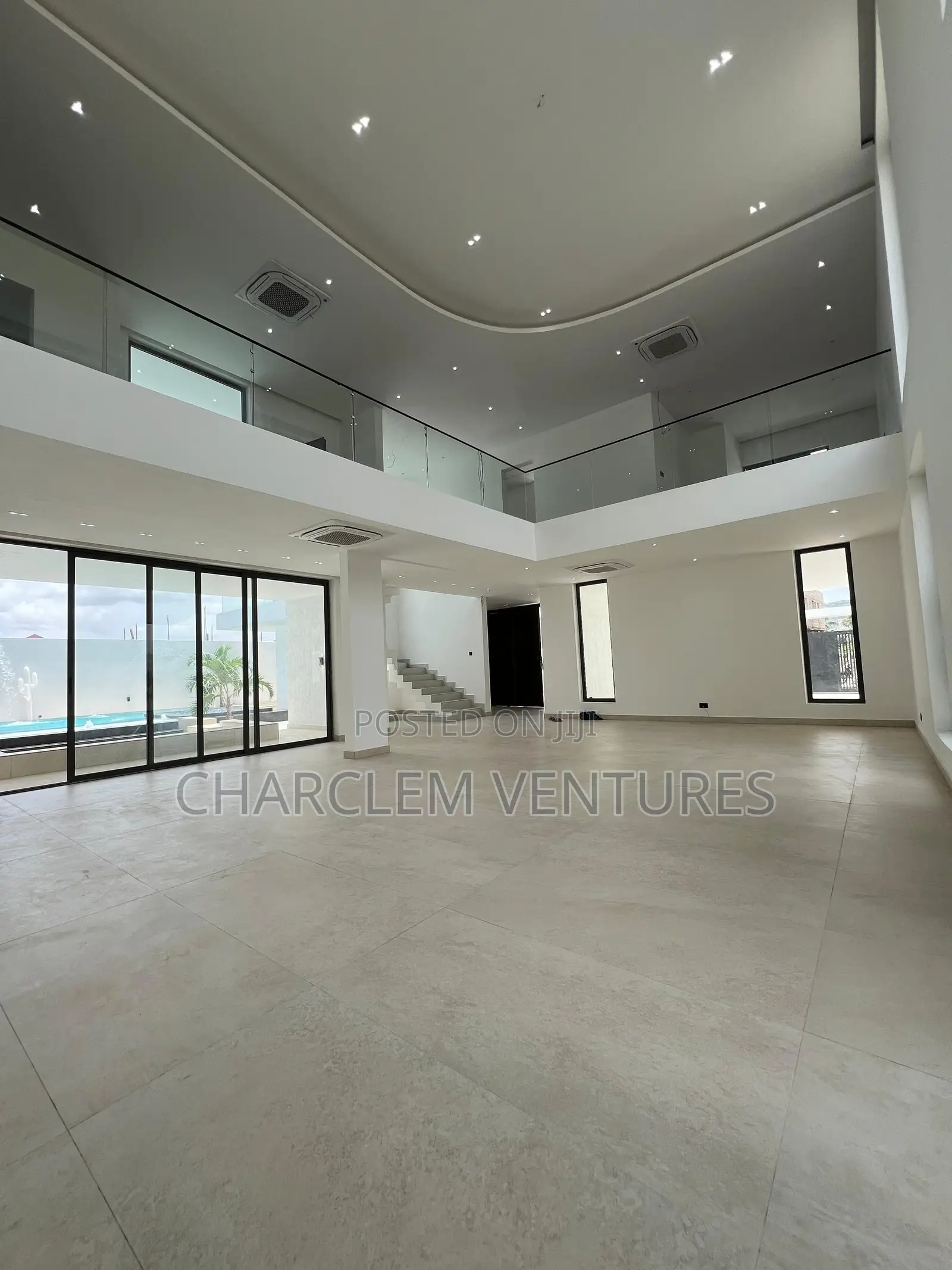 5bdrm House in Charclem Ventures, Oyarifa for sale