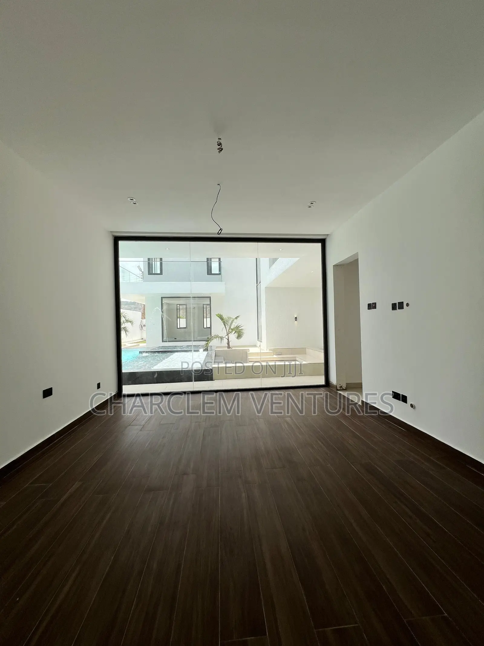 5bdrm House in Charclem Ventures, Oyarifa for sale