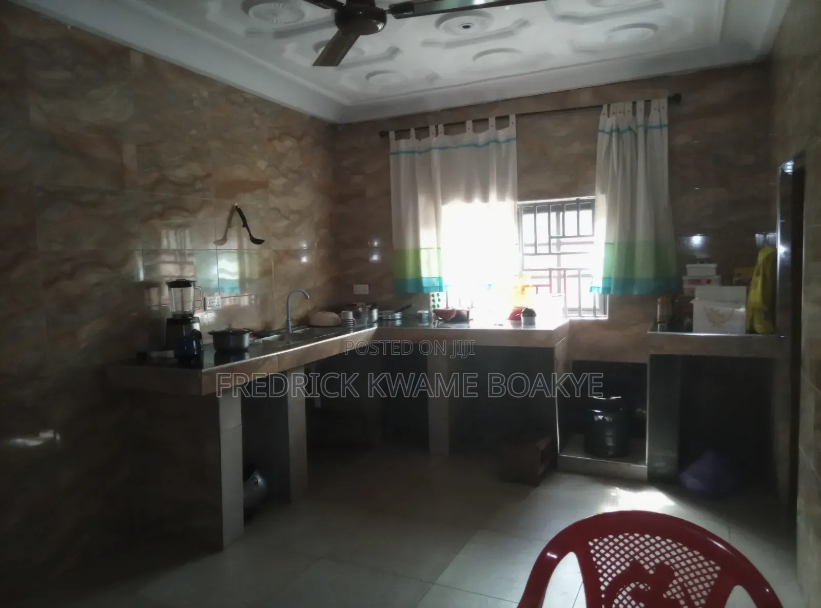 7bdrm House in Brother K Estate, Kumasi Metropolitan for rent