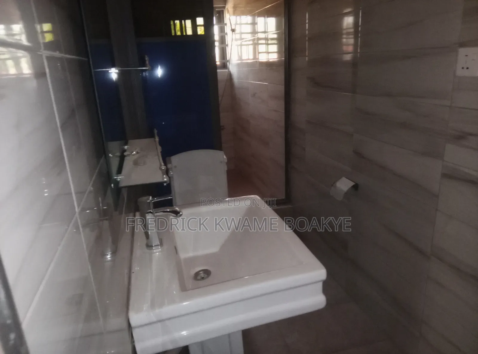 7bdrm House in Brother K Estate, Kumasi Metropolitan for rent