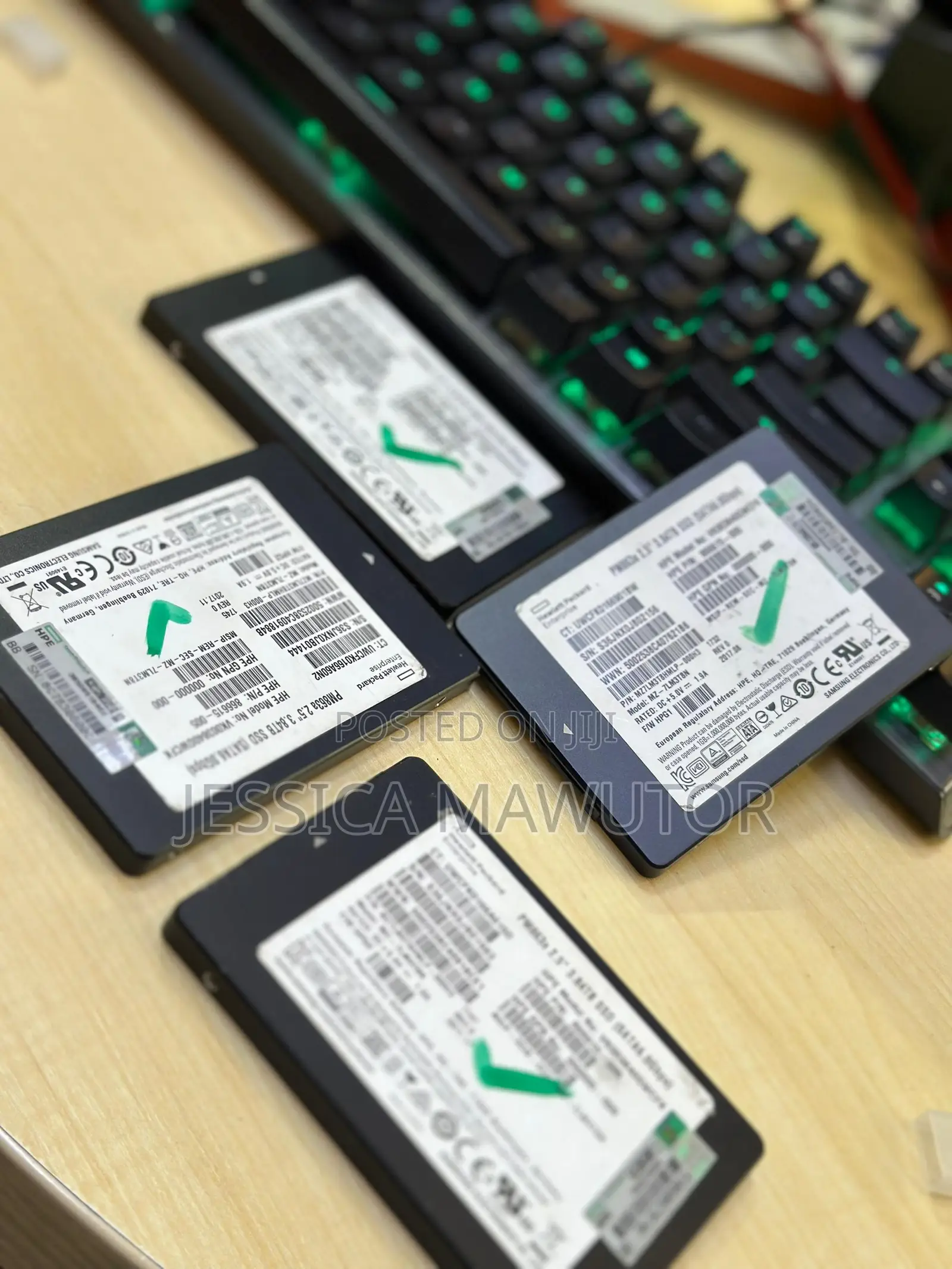 Hp Enterprise Pm863a Sata 3.84tb SSD Business Mz-7lm3t8n 2.5"