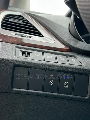 Hyundai Santa Fe 2015 Gray