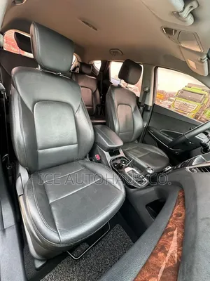 Hyundai Santa Fe 2015 Gray