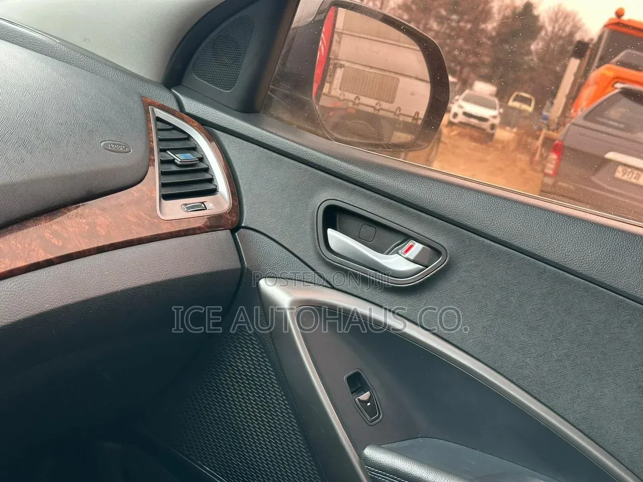 Hyundai Santa Fe 2015 Gray