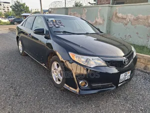 Toyota Camry LE 4dr Sedan (2.5L 4cyl 6A) 2014 Black