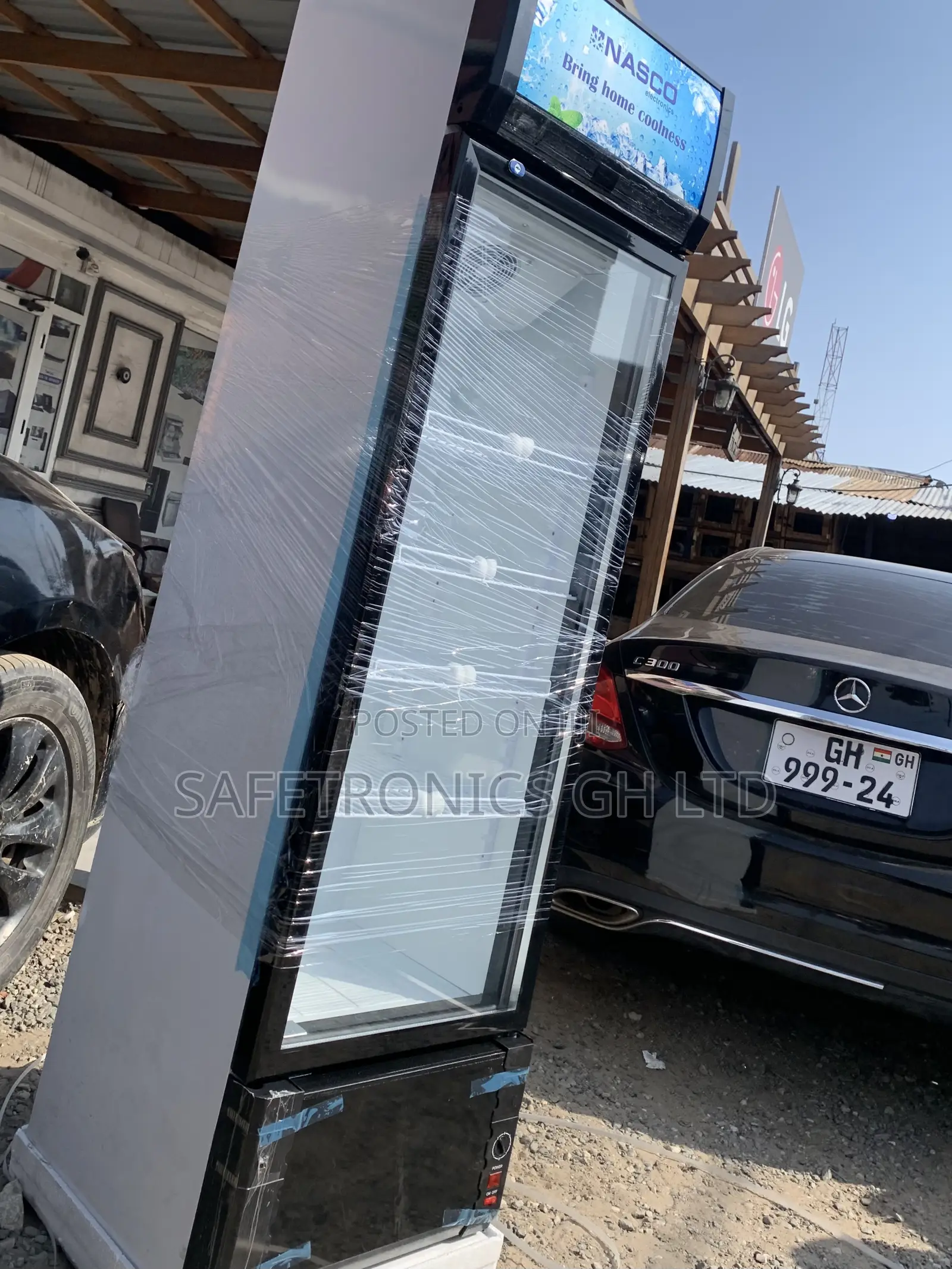 Top Notch Nasco Display Fridge 288 LTR Single Door Gross Nasfl350-1dr