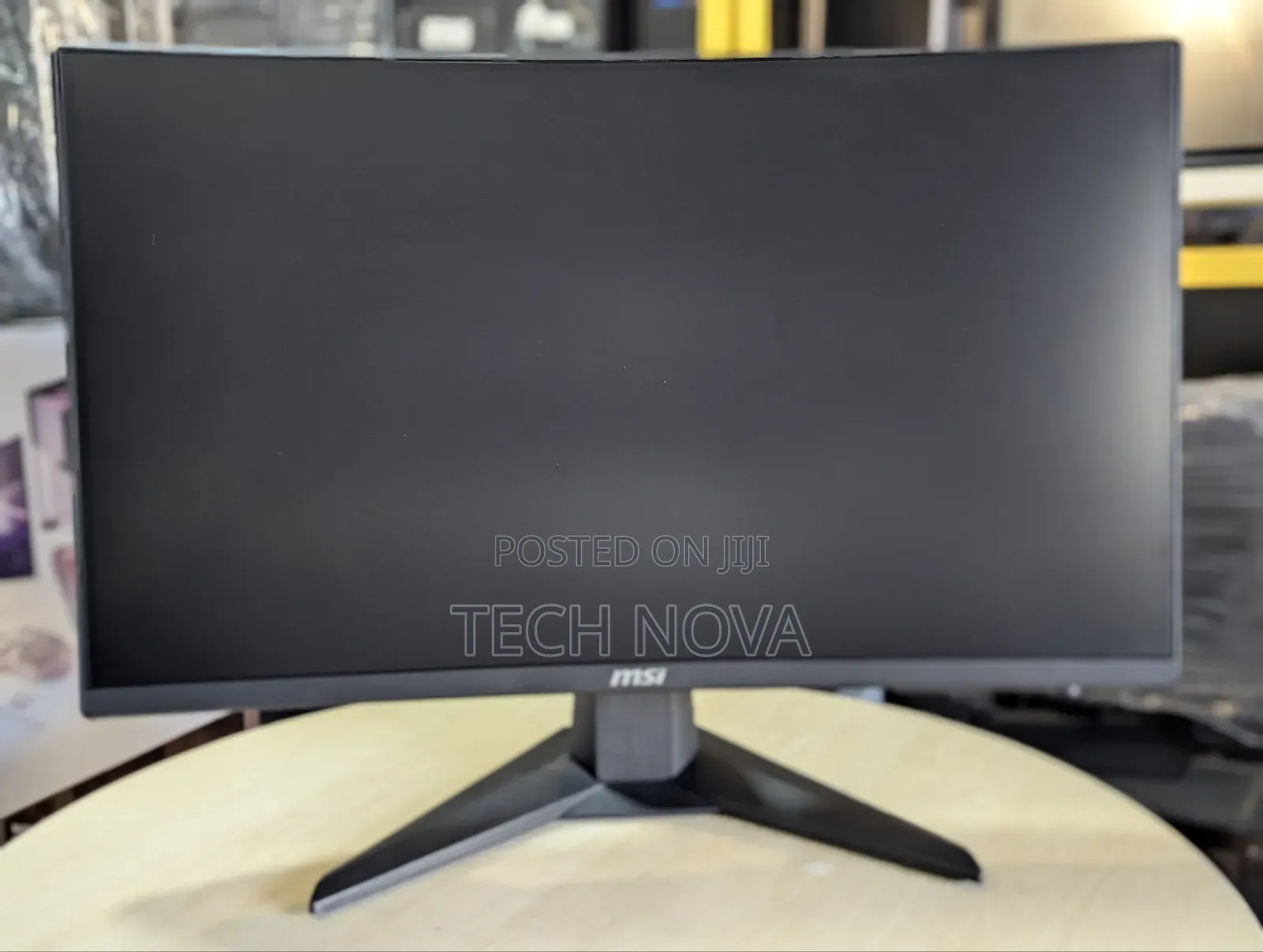 Msi Mag242c Curved Gaming Monitor FHD Va 1ms 180hz Hdmi, Dp Port, Tilt