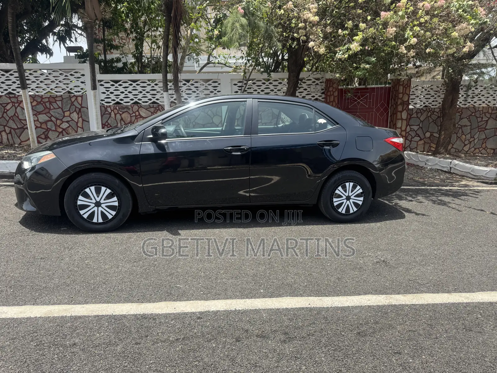 Toyota Corolla 2015 Black