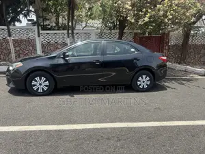 Toyota Corolla 2015 Black