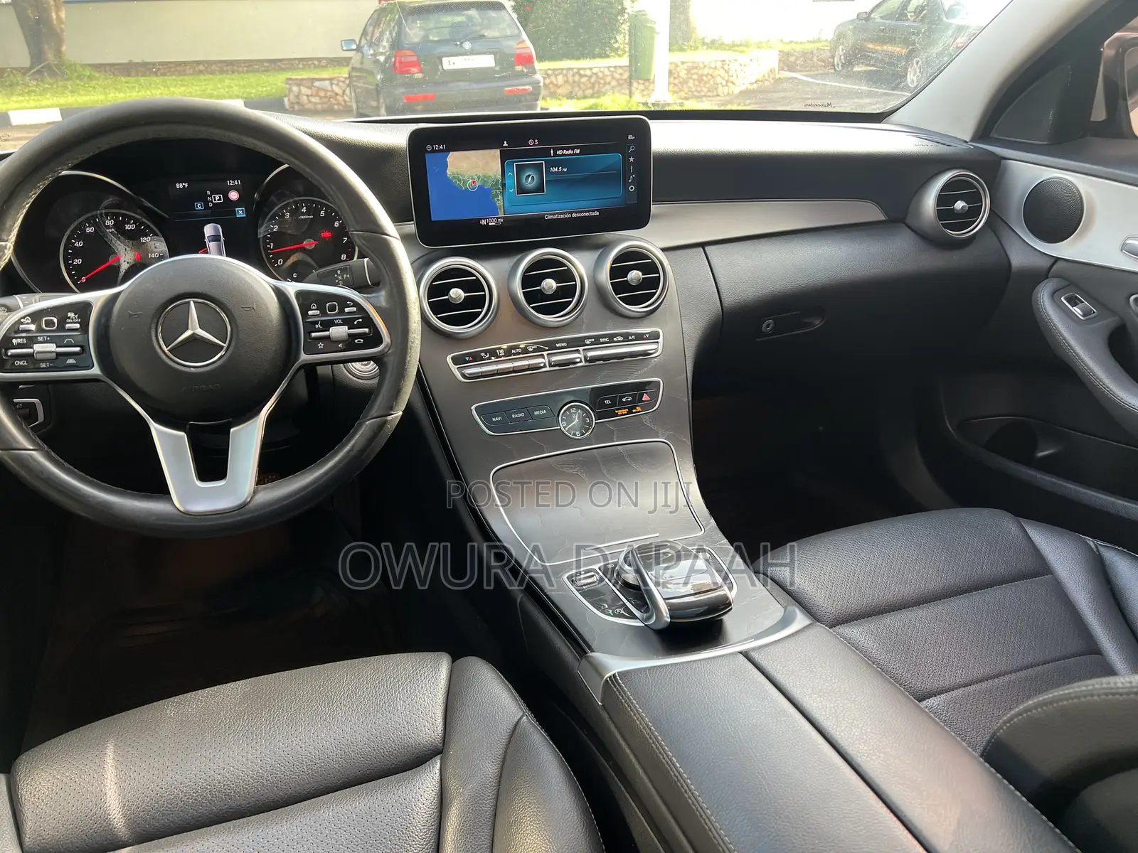 Mercedes-Benz C300 2020 White