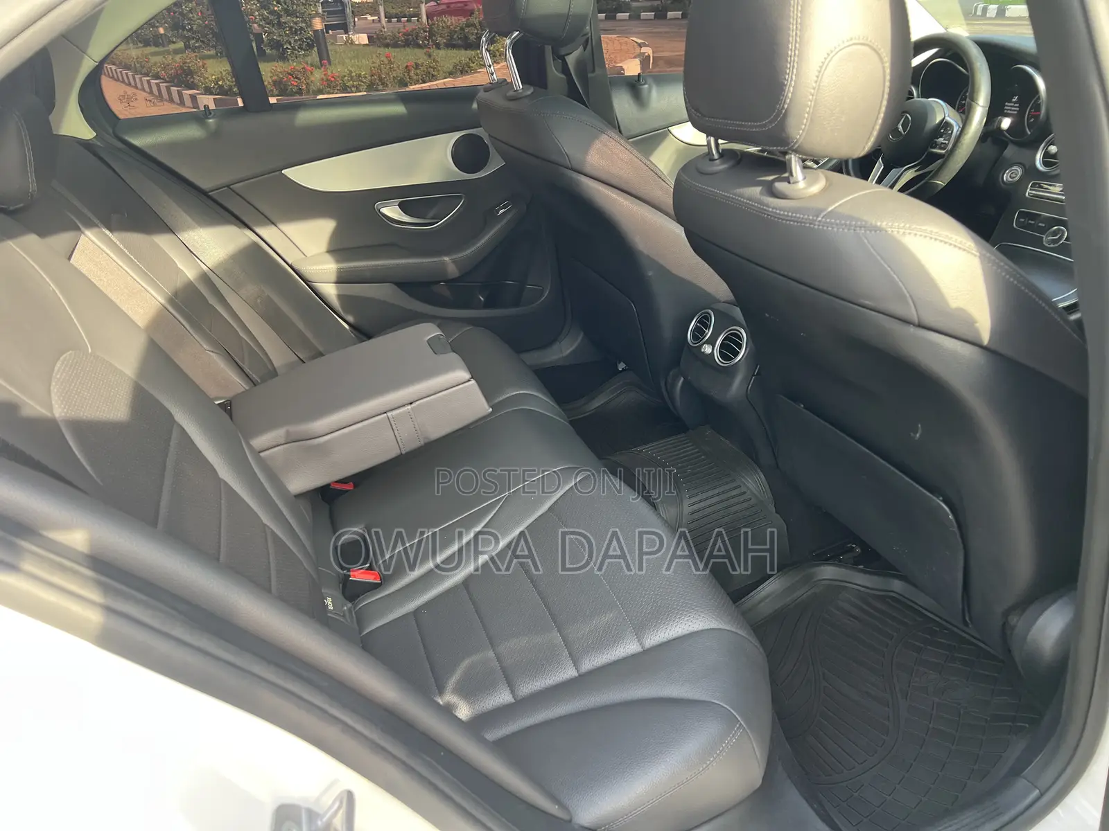 Mercedes-Benz C300 2020 White