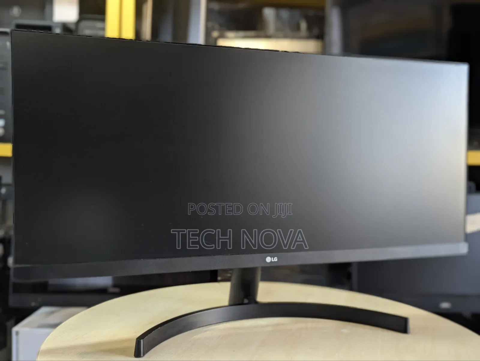 Lg 29wk500 29-Inch 21:9 Ultrawide Ips Monitor (2560 X 1080, 2x Hdmi