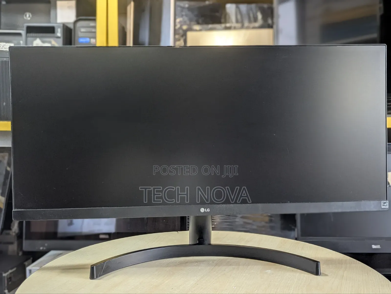 Lg 29wk500 29-Inch 21:9 Ultrawide Ips Monitor (2560 X 1080, 2x Hdmi