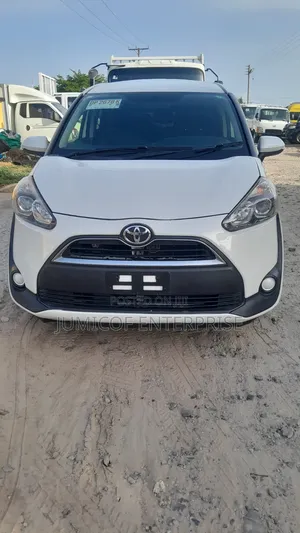 Toyota Sienta 2016 White